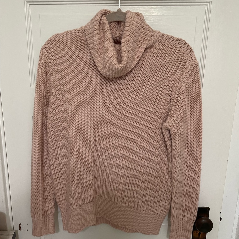 Women’s pink republic size small